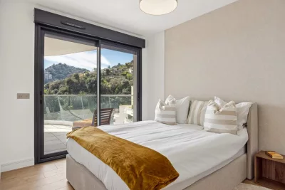 Sea-View Apartment — Beausoleil, Above Monaco — 10
