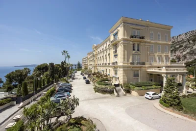 Sole Agency — Apartment with Direct Access to Mala Beach, Cap d'Ail — 2