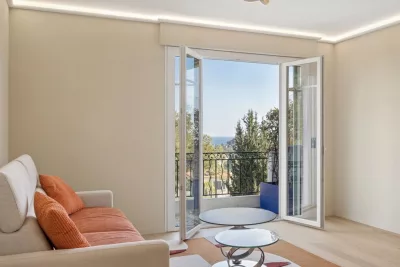 Sea-View Penthouse — Cap-Ferrat Village — 4