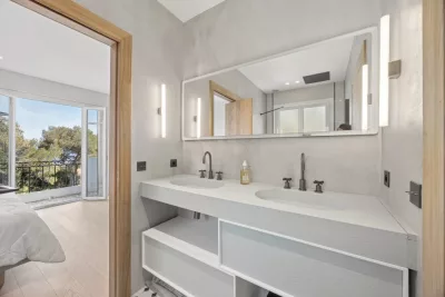 Sea-View Penthouse — Cap-Ferrat Village — 10
