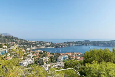 Top-Floor Apartment, Panoramic Sea View — Villefranche-sur-Mer — 5