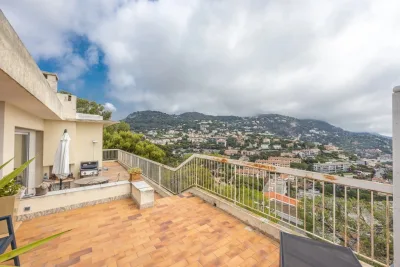Top-Floor Apartment, Panoramic Sea View — Villefranche-sur-Mer — 6